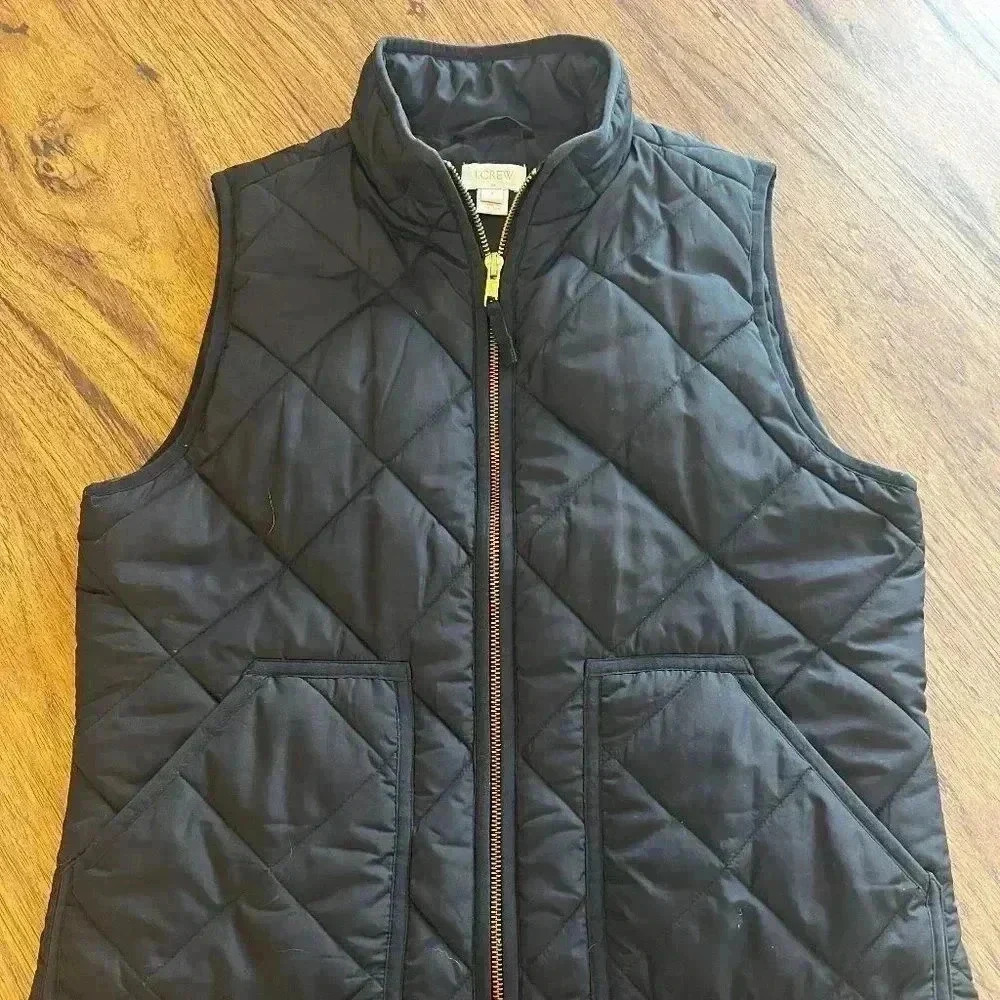 J. Crew Black Quilted Vest-Size S
